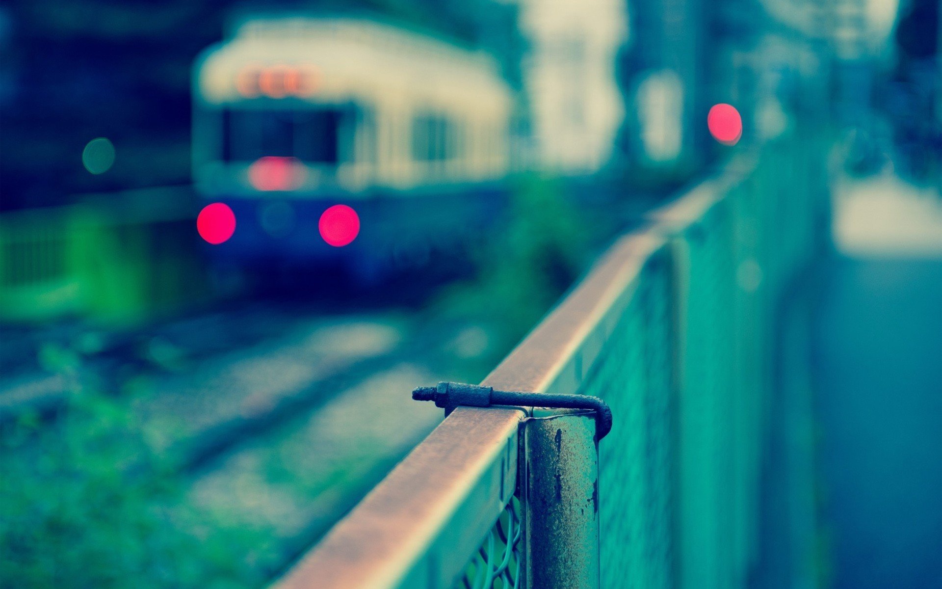 giappone tokyo città treno bokeh foto