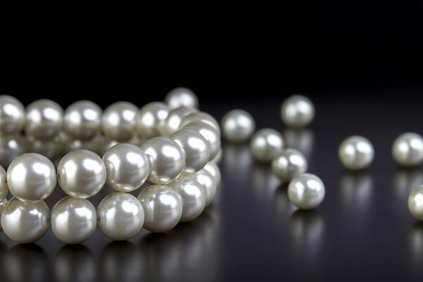 Collier de perles de luxe en deux rangées