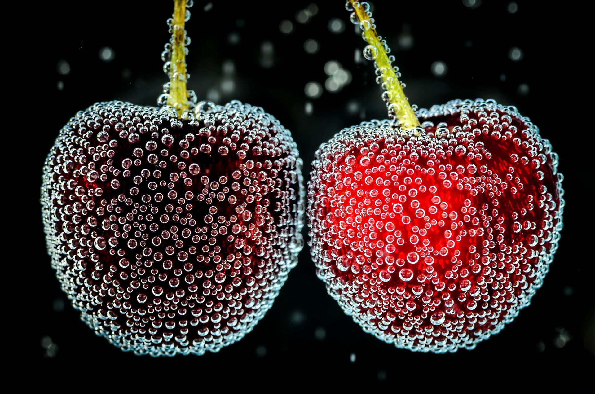 ягоды вишня пузырьки воздух вода