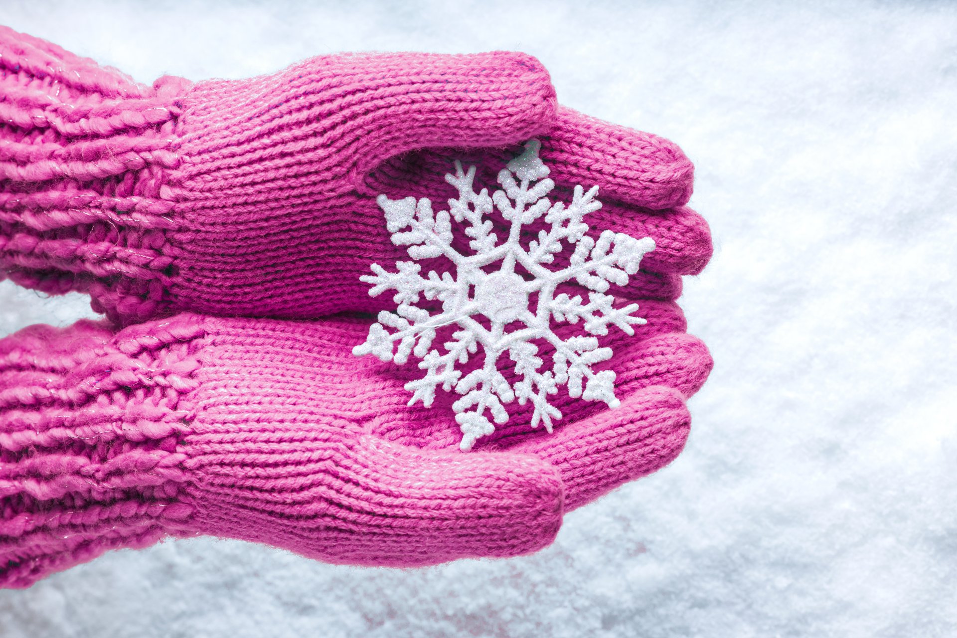 winter schnee hände handschuhe schneeflocke