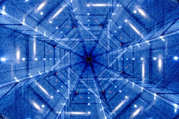 Tunel z wolumetrycznych promieni światła