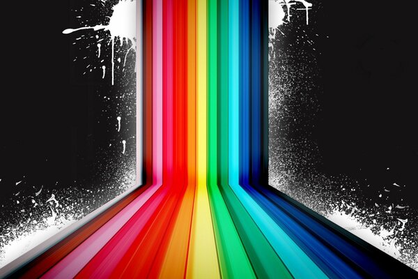 Strisce arcobaleno luminose tra finestre in bianco e nero