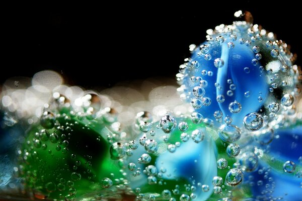 Красота пузырьков разного цвета