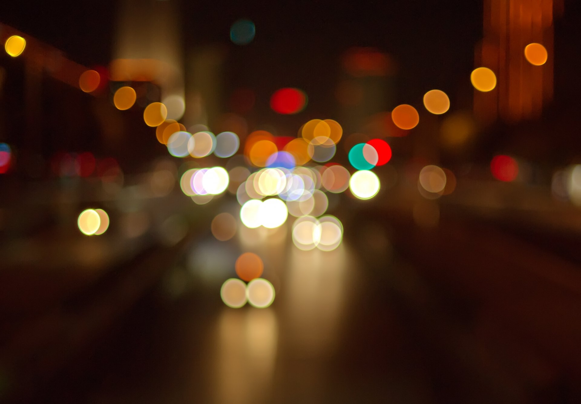 luces multicolor luz bokeh ciudad noche carretera coches