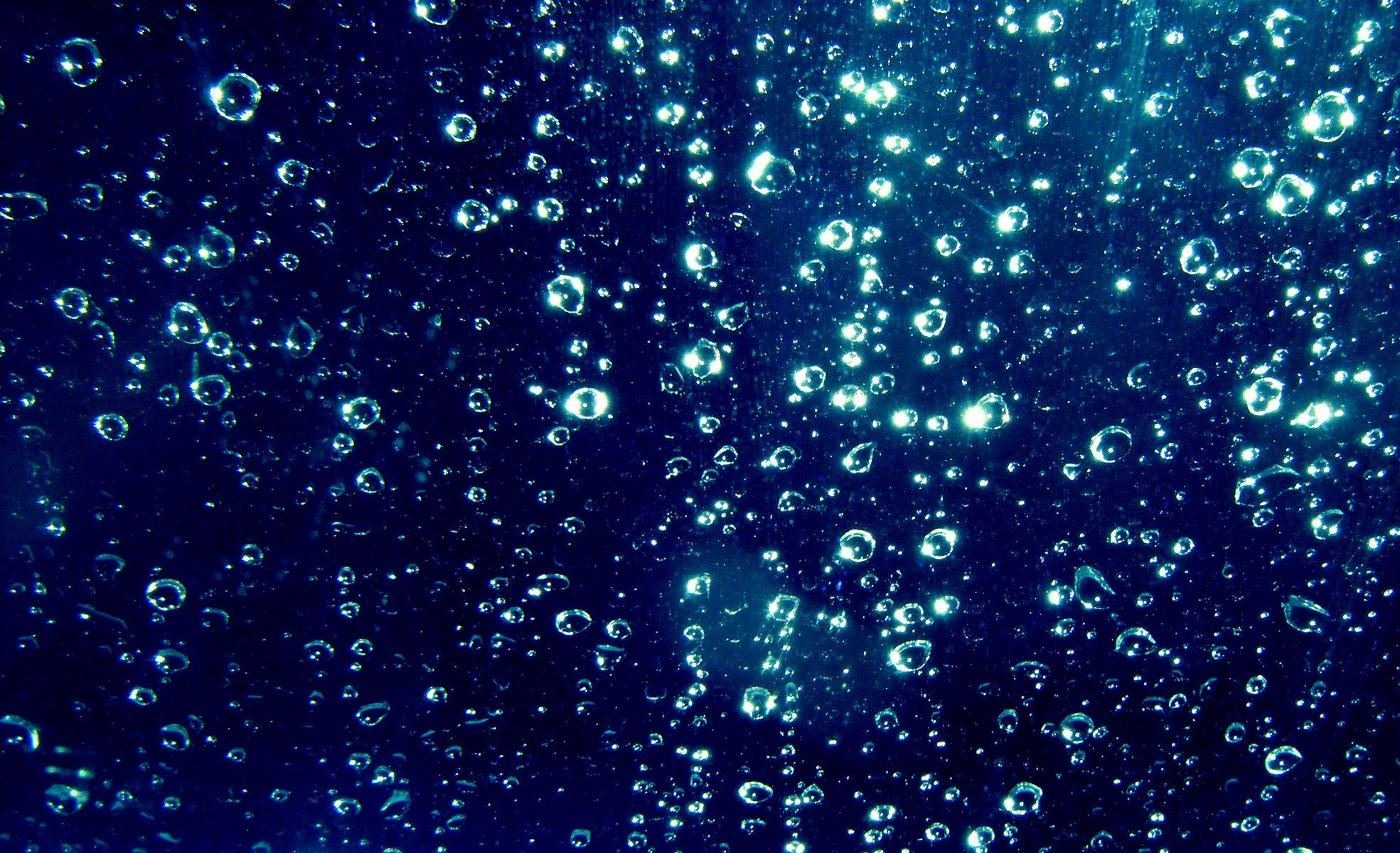 gouttes eau surface macro