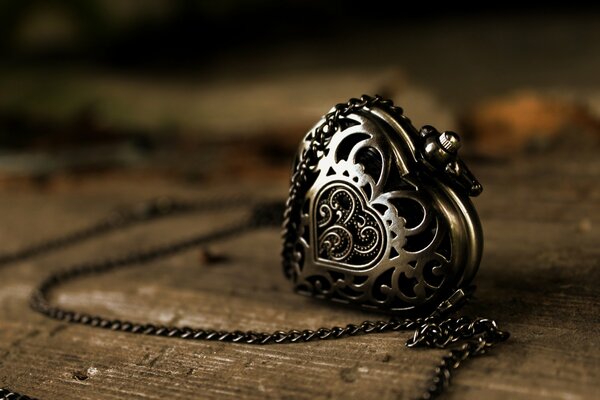 Metal Heart Shaped pendant