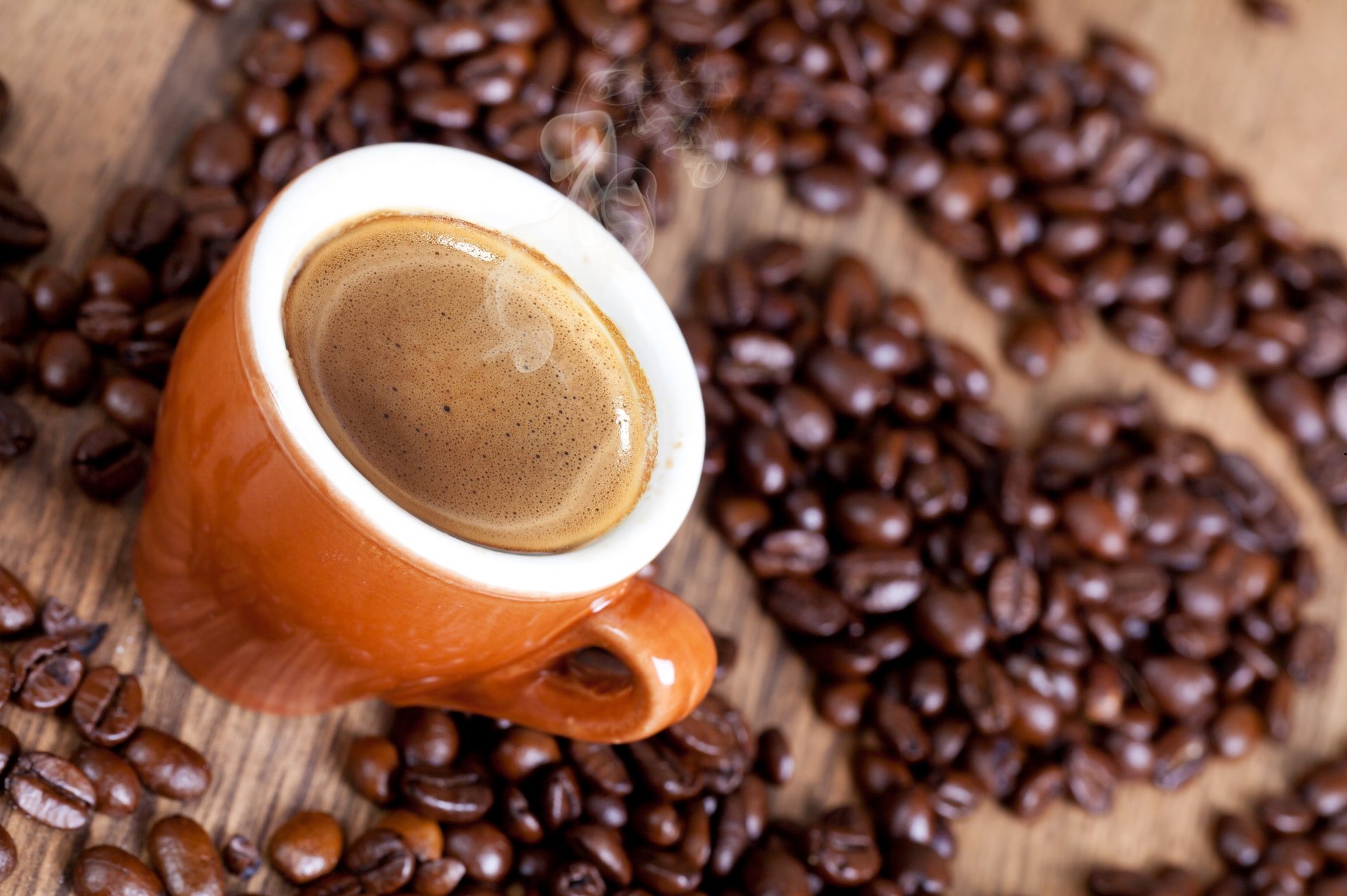 kaffee schale getränk schaum dampf körner herz