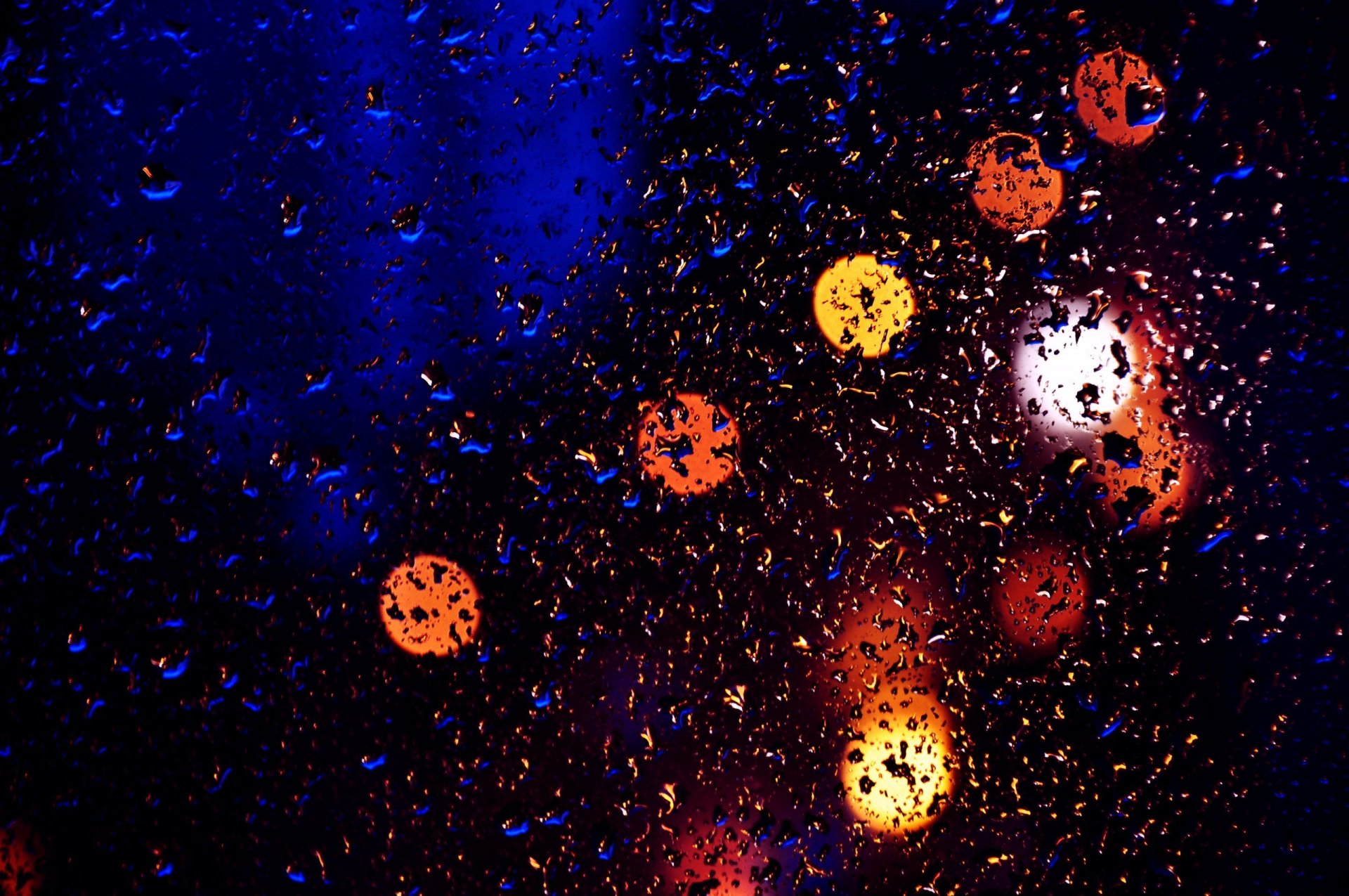 glass night glare drops light lantern