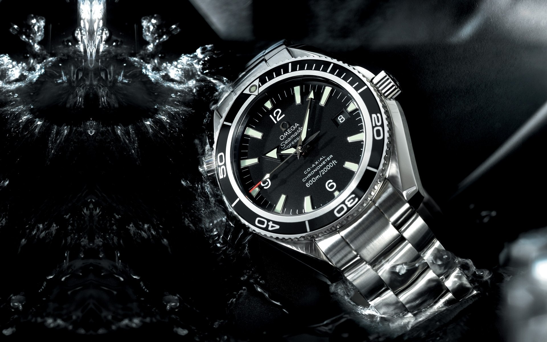 omega seamaster planet ocean big size seamaster planet ocean zegar woda krople makro