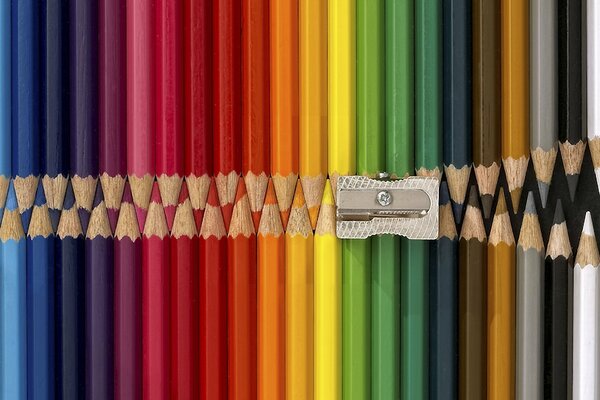 Il s est avéré tout un arc-en-ciel de crayons