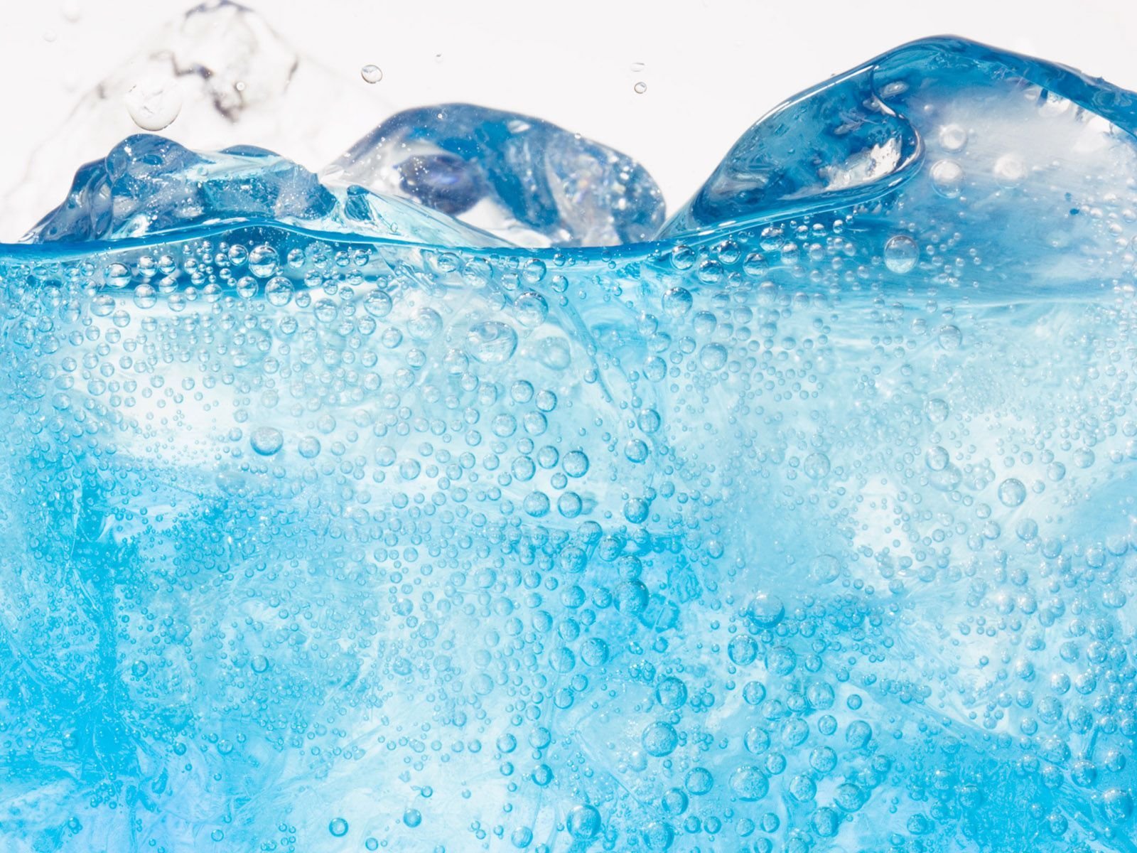 ummer fresh ice water blue bubble