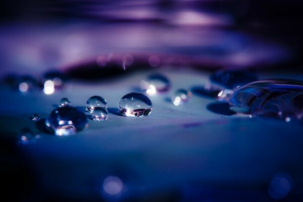 Large drops of water. Reflection