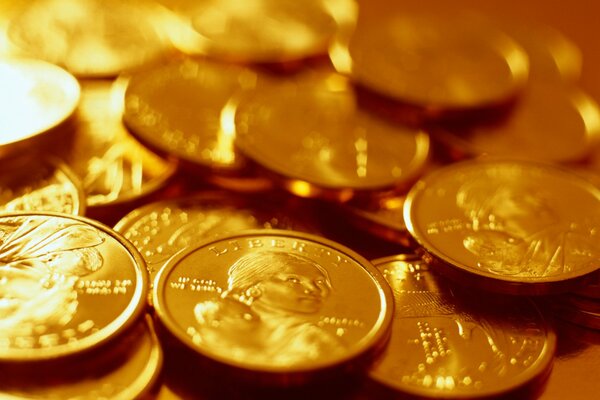 Monete d oro raffiguranti una ragazza