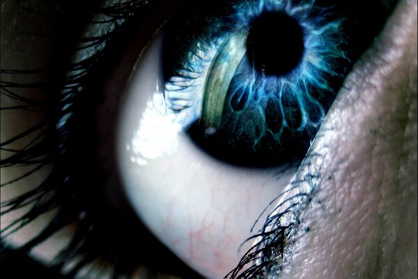 Approximate human eye with a blue iris