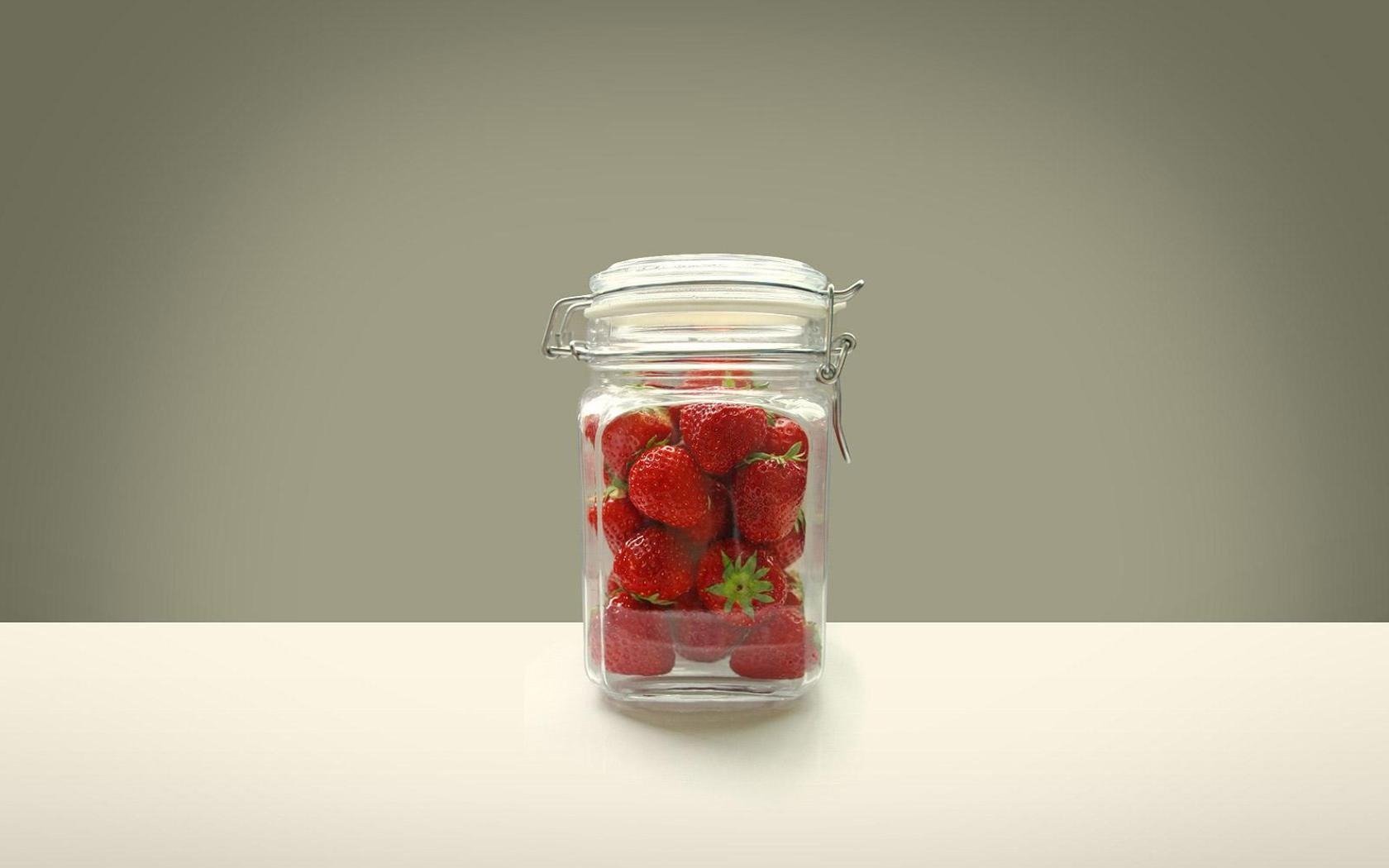 minimalismus tisch glas glas beeren früchte vitamine erdbeeren hintergrundbilder