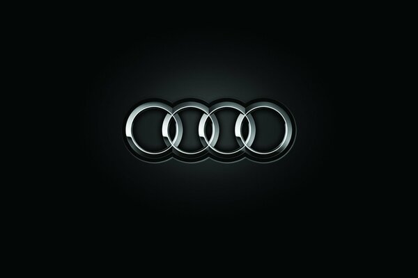 Logo Audi su sfondo nero