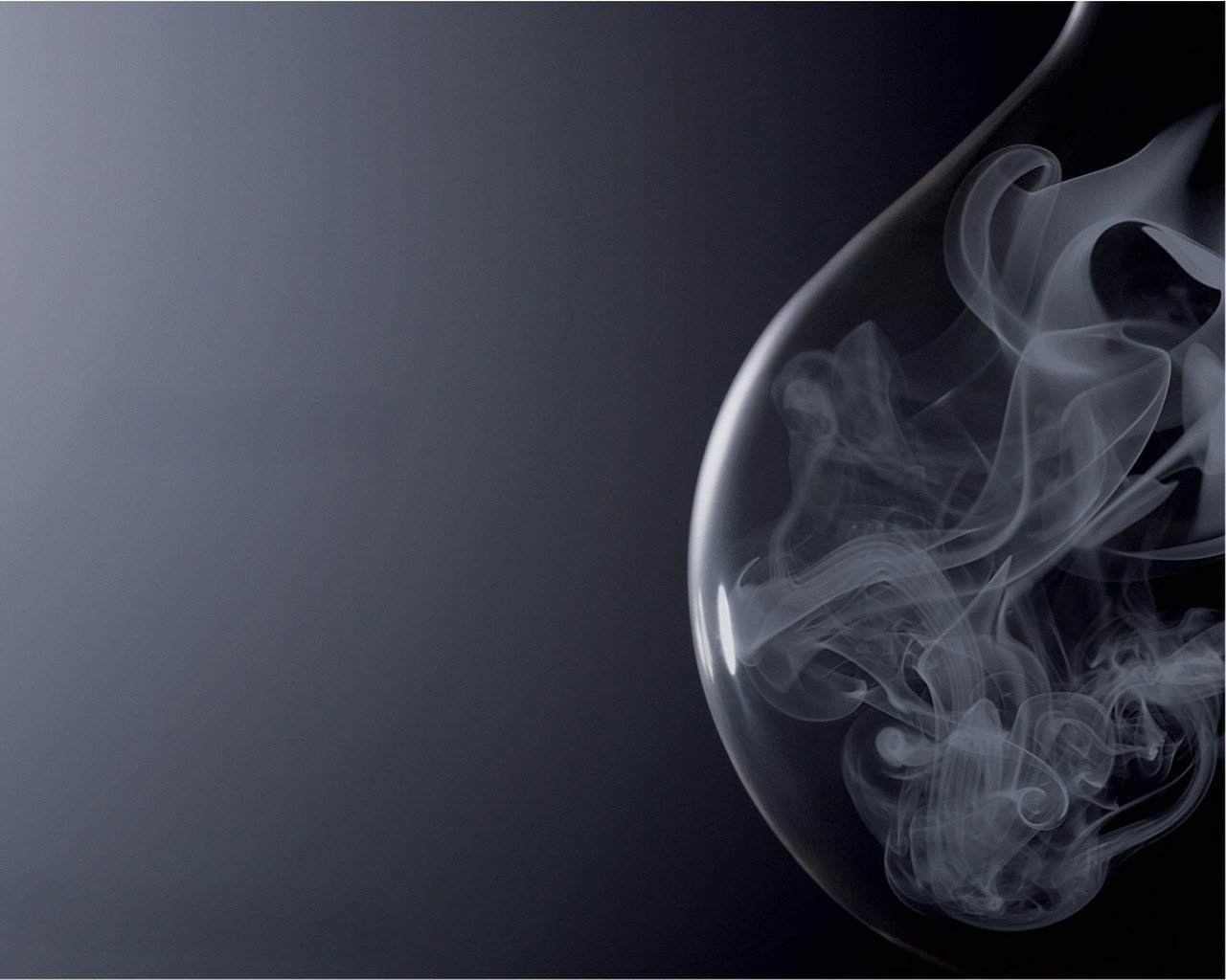 bubble smoke minimalism