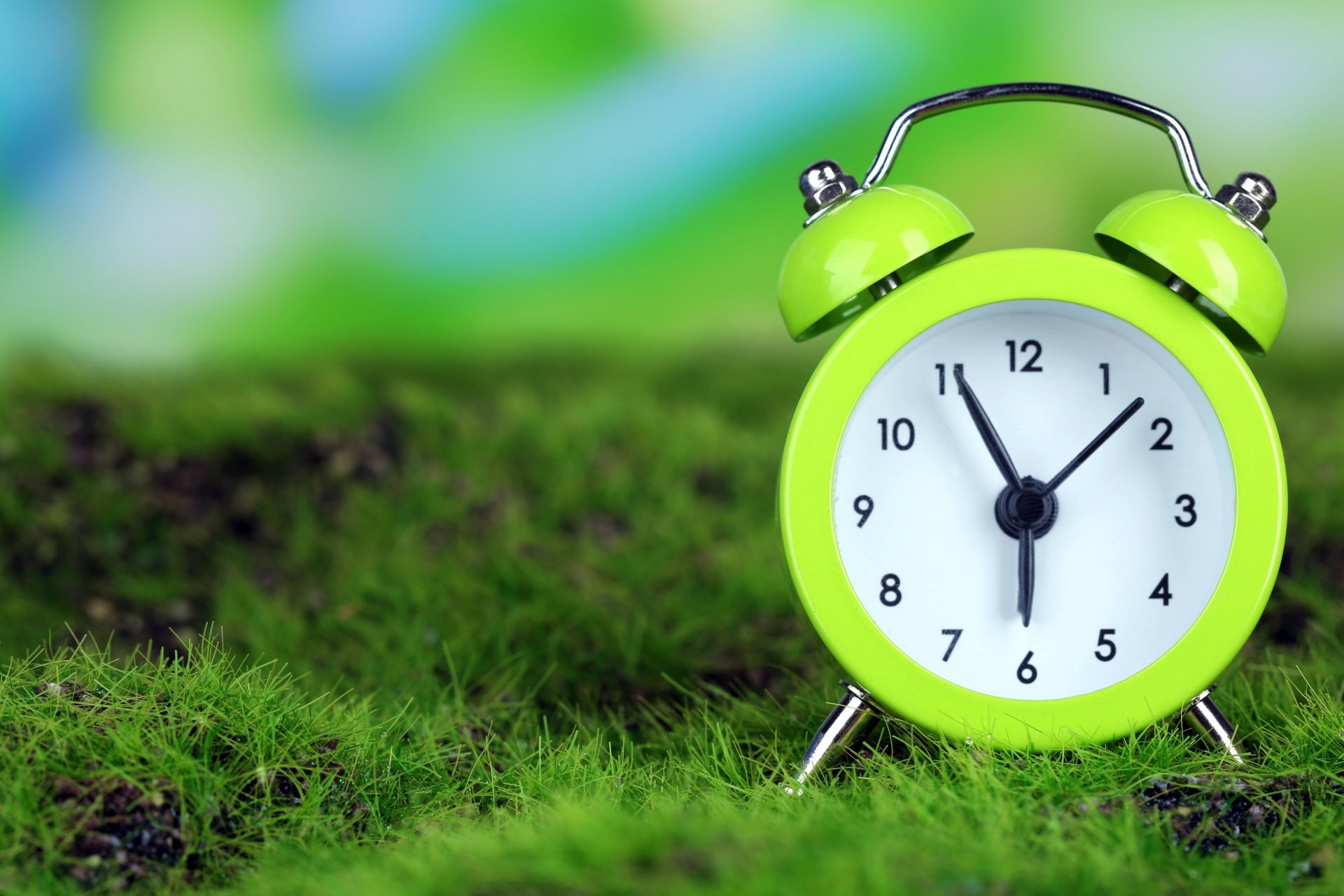 ervice time grass morning watche