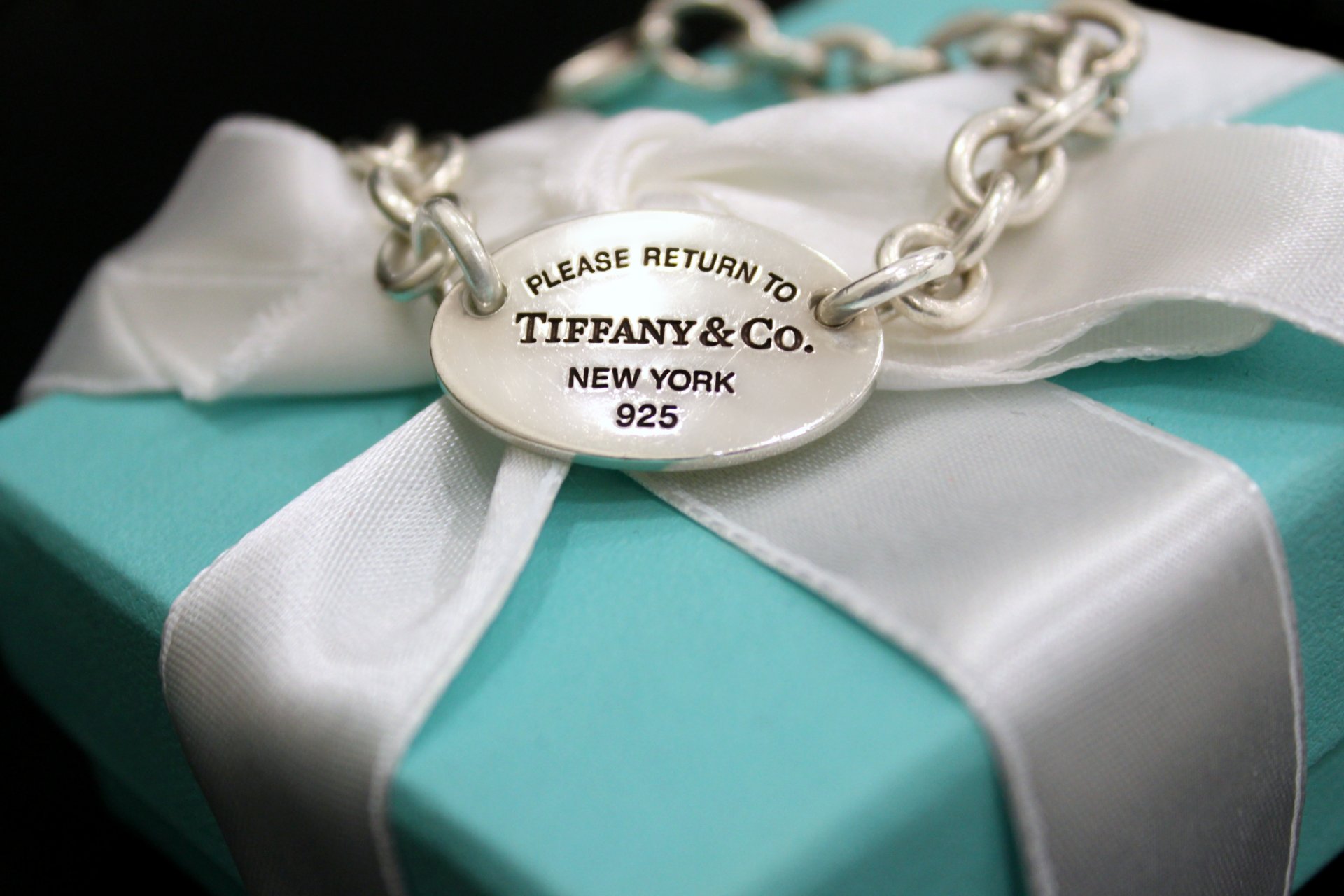 tiffany caja cinta