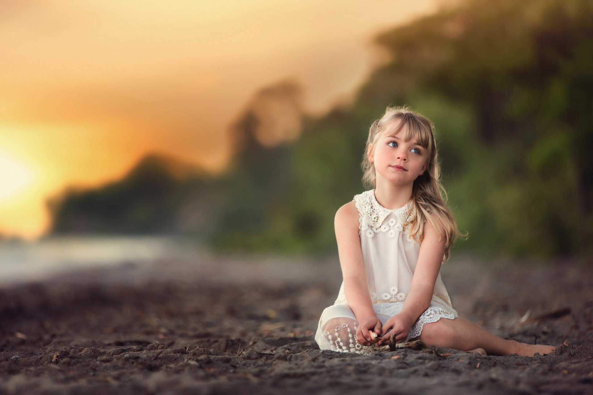 beautiful dreamer girl bokeh cute lorna oxenham