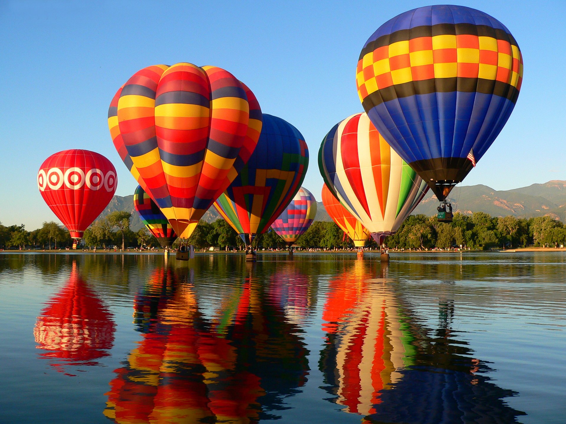 colorado sprężyny balon klasyczny balon parada niebo góry jezioro drzewa