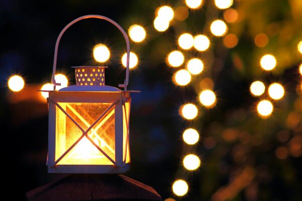 Notte visibile luci notte e la luce della lanterna