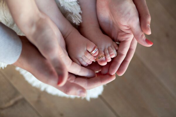 Maman papa je suis une famille heureuse