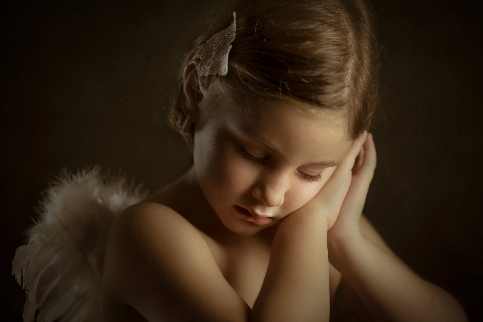 little angels mireia girl portrait