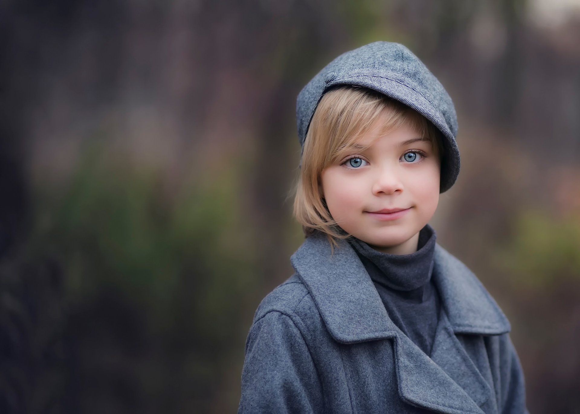 niña retrato sonrisa otoño