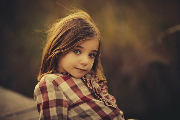 Brown-eyed girl in autumn light