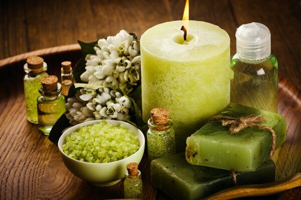 Salt, oil, candles and soap of green shades