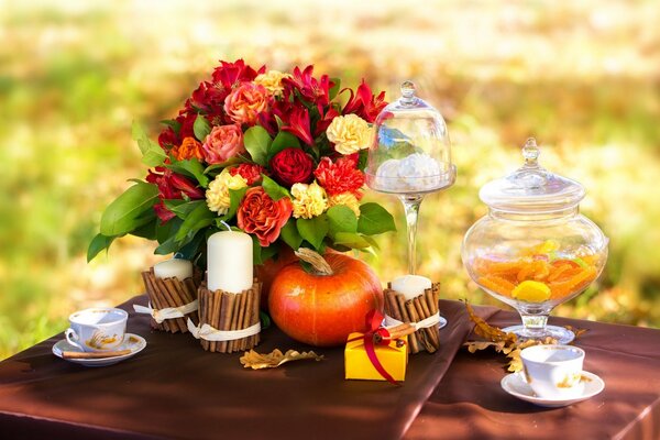 Imagen picnic de otoño en la naturaleza