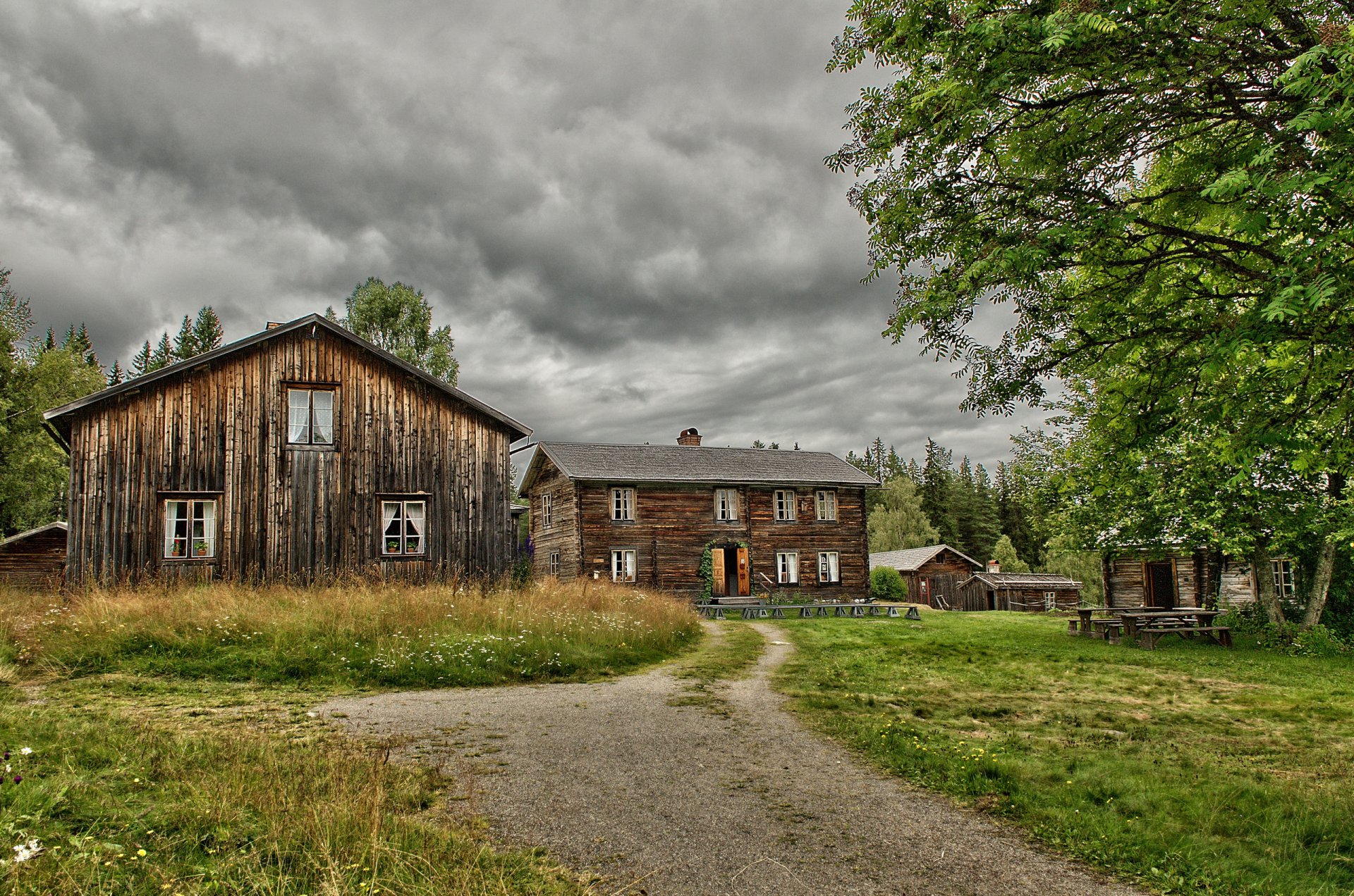 house settlement nature