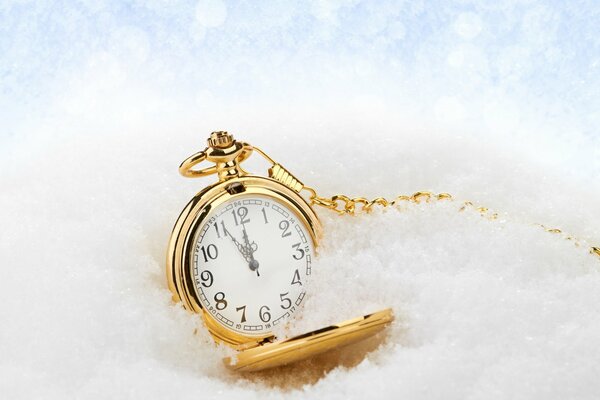 Reloj en la nieve tema de Navidad