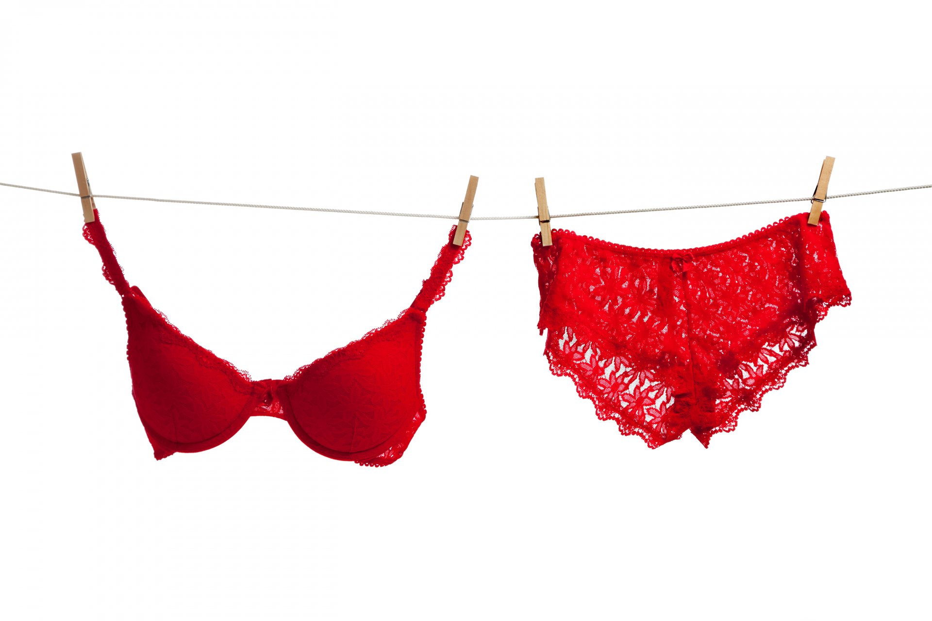 rouge dentelle buste pinces à linge culotte