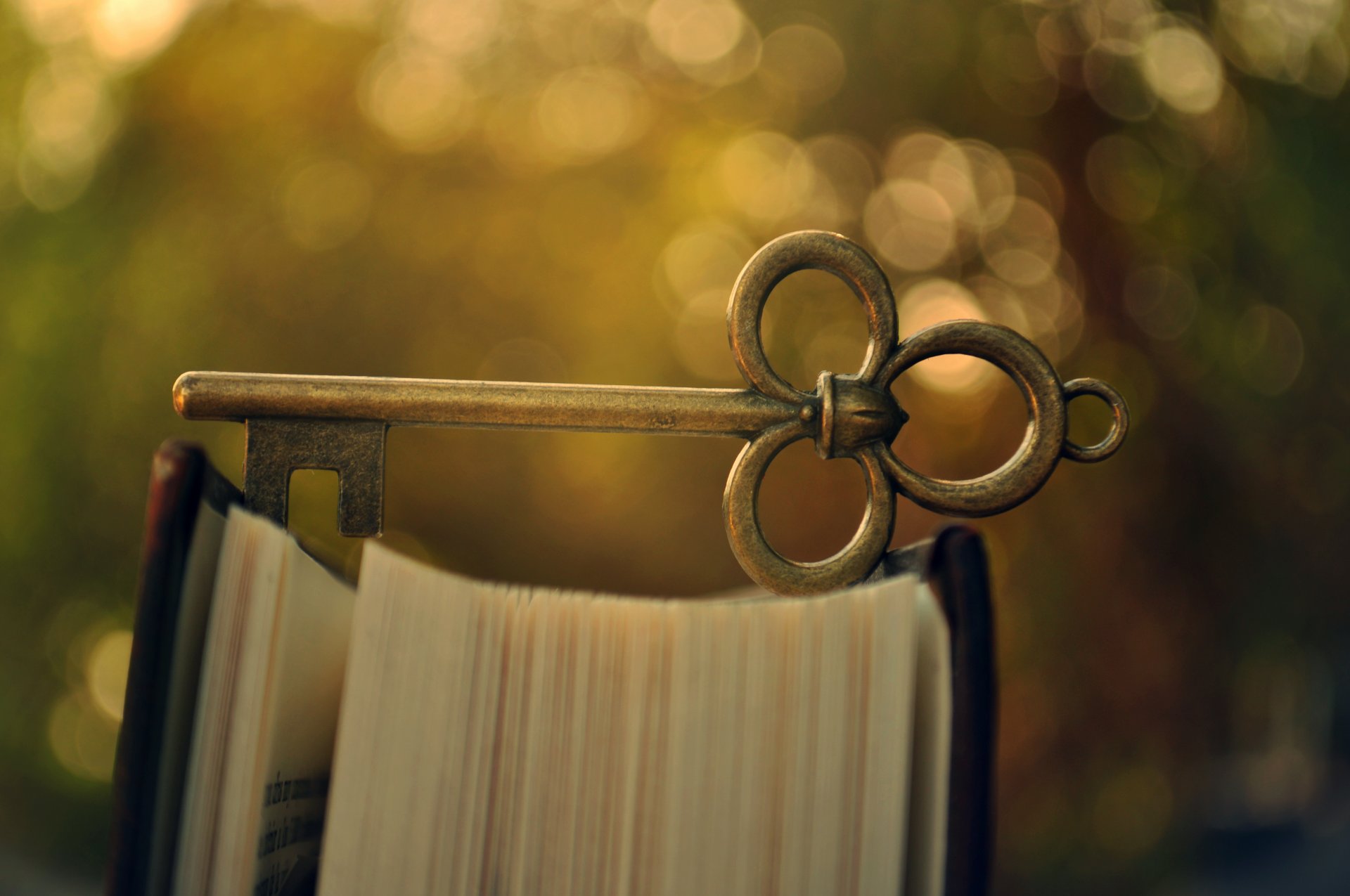 book key metal bokeh