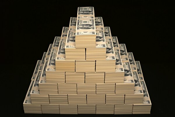 Geldpyramide aus Dollars auf schwarzem Hintergrund