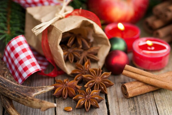 Bolsa de Navidad con flores de canela