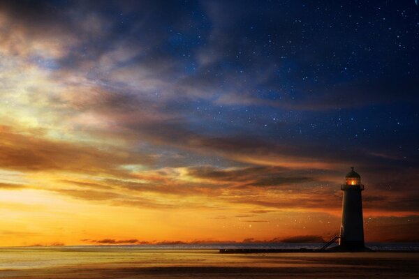 Phare sur fond de beau coucher de soleil