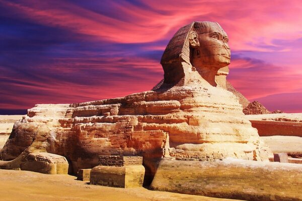 Le Sphinx est l une des principales attractions de l Égypte