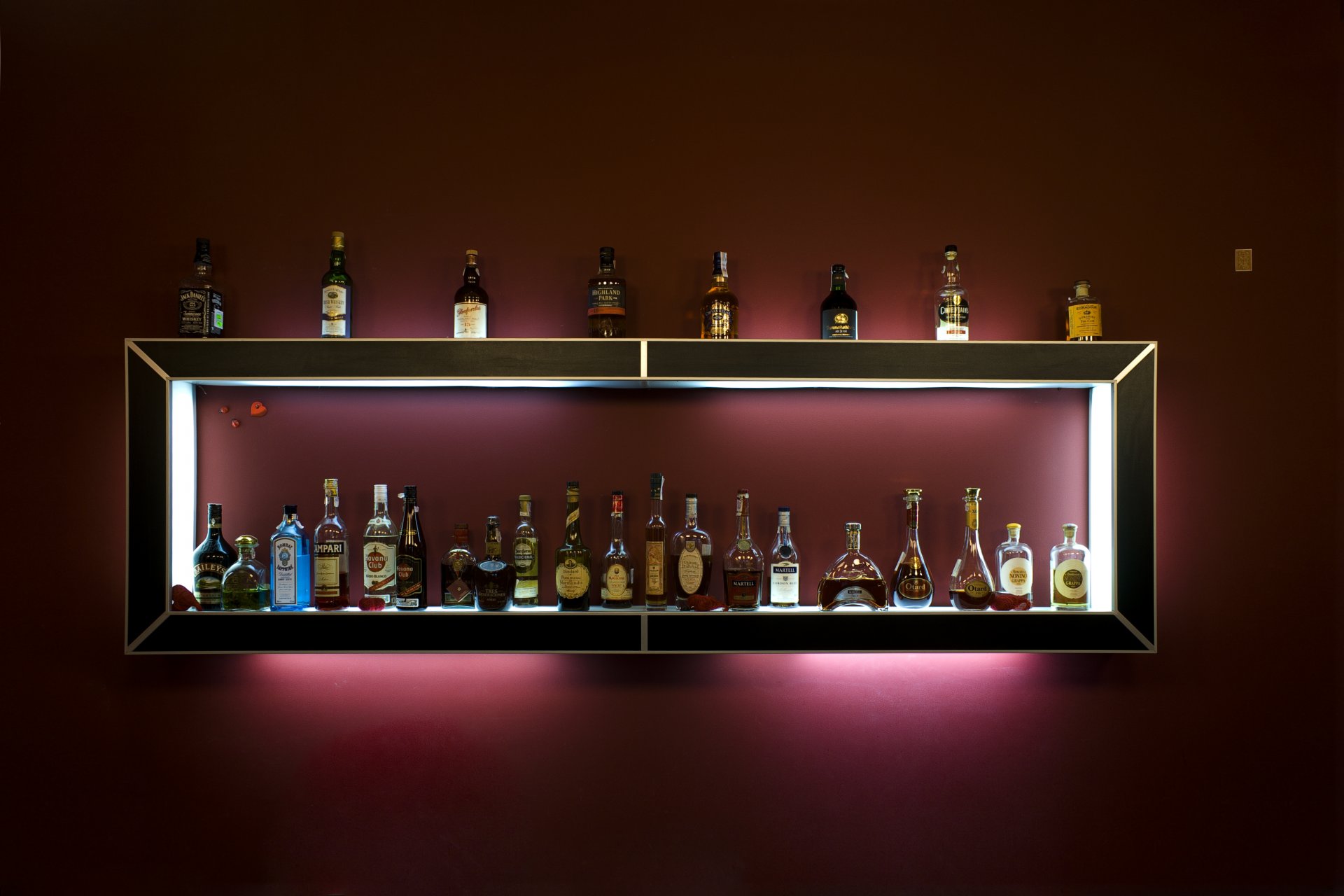 alkohol whisky bar koniak koktajl