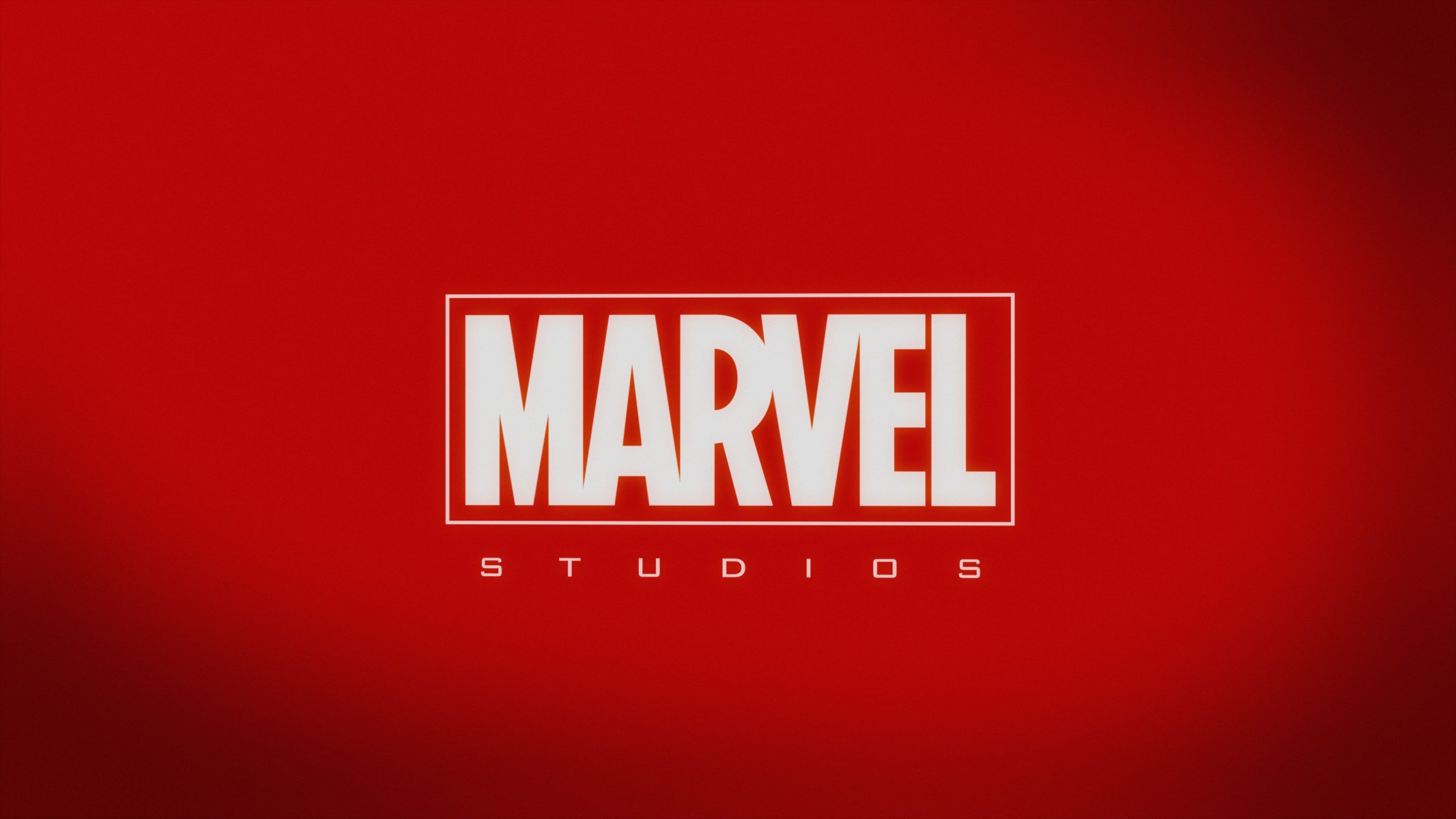 marvel logotipo fondo rojo