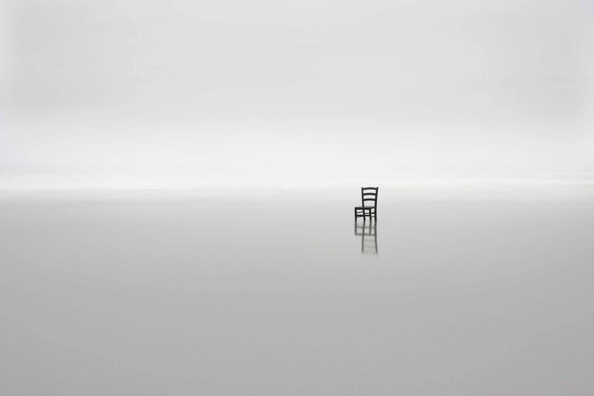 meer nebel stuhl minimalismus