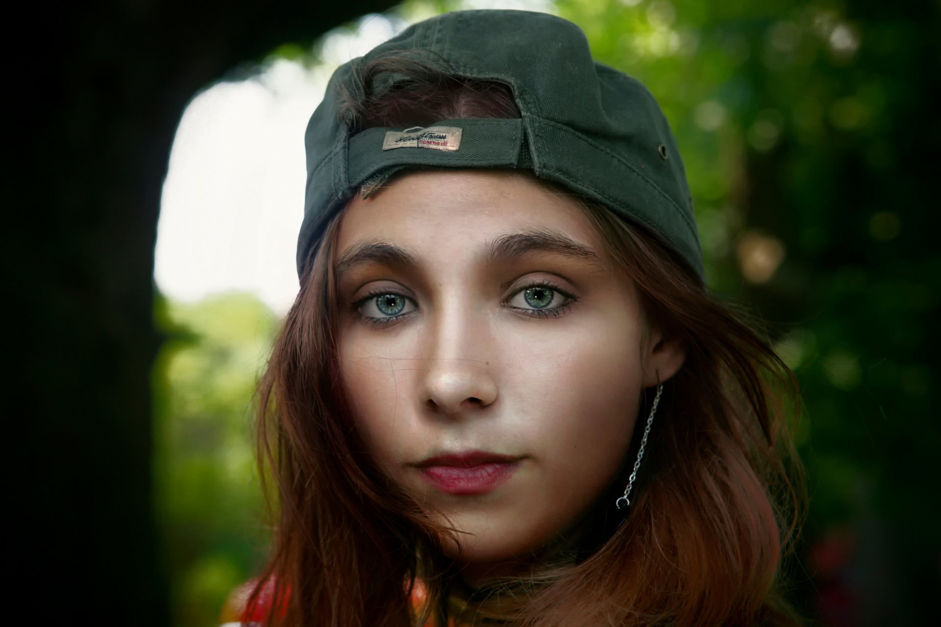 tomboy chica retrato gorra de béisbol