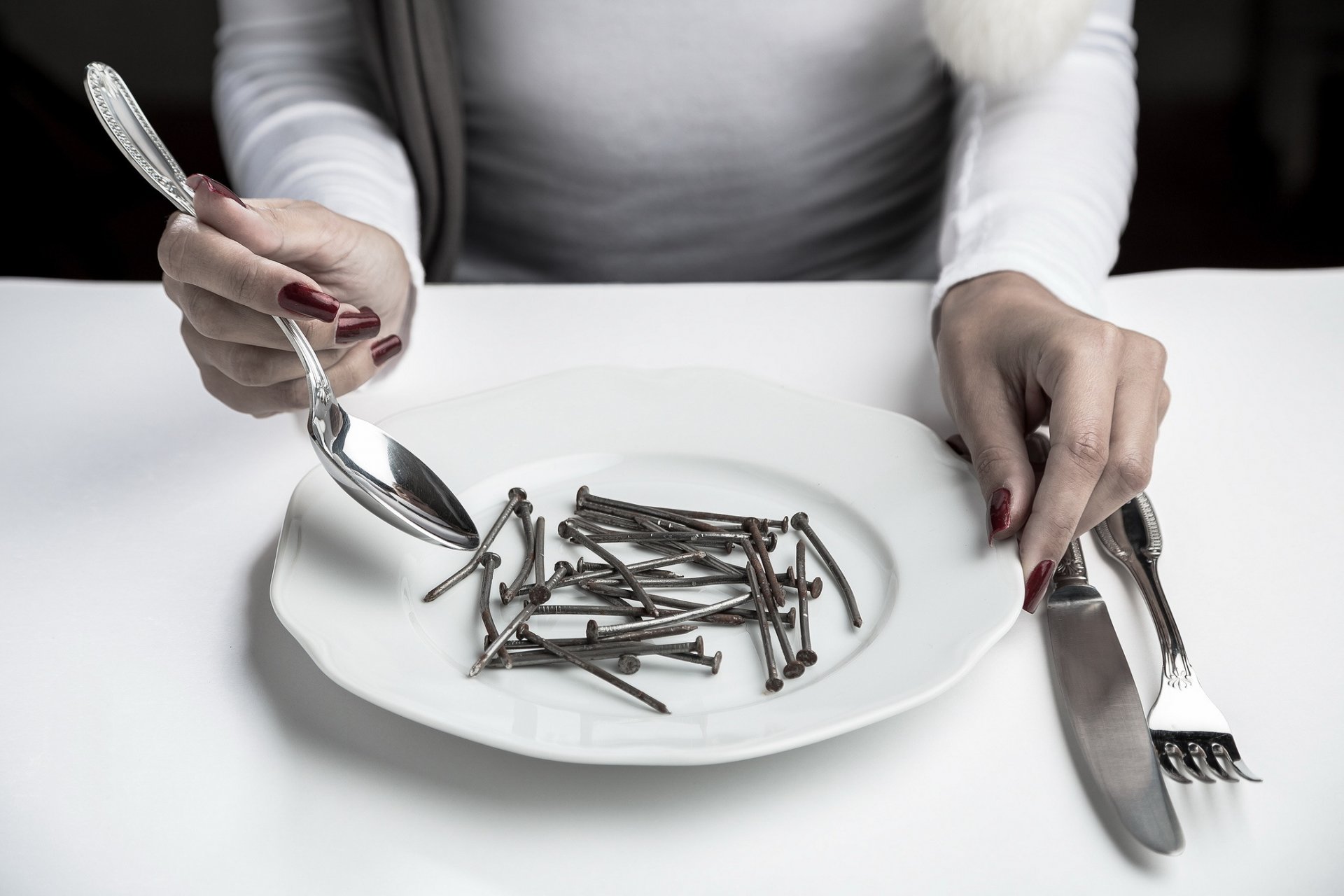 dish spoon fork nail