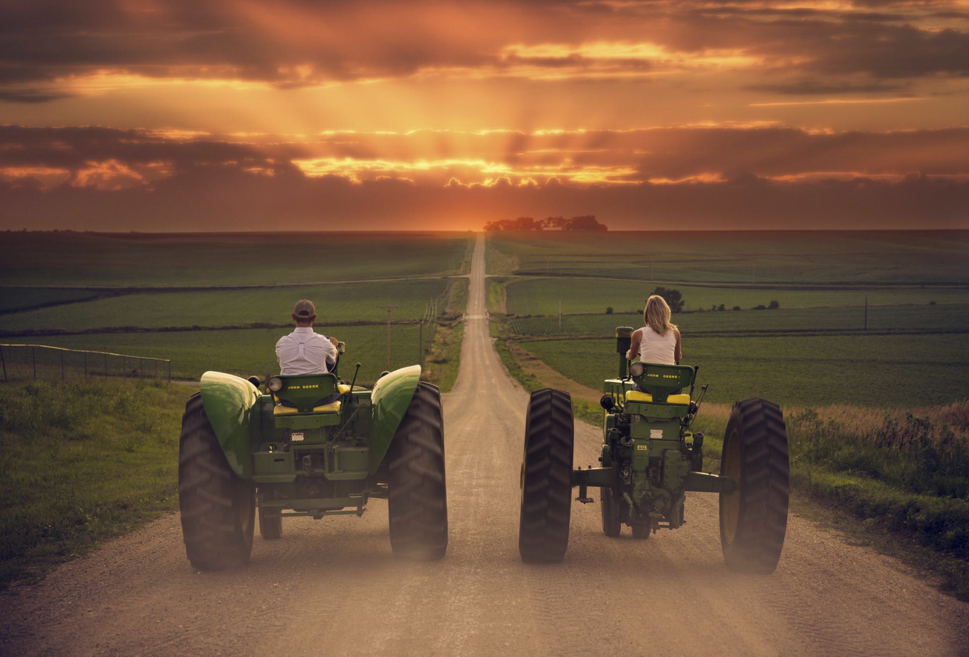 road of the field tractors the way