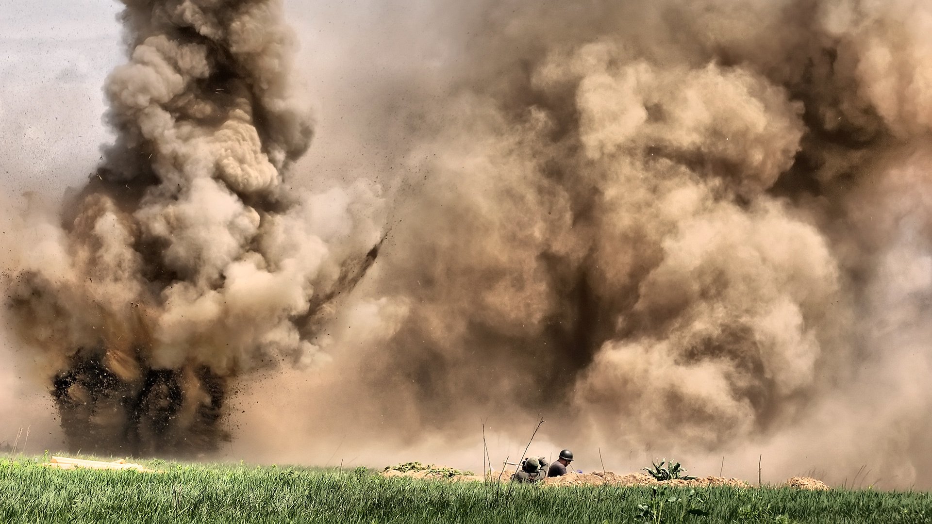 militar acción explosión soldados polvo