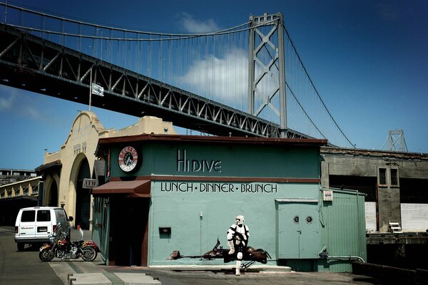 Bar le scout à san francisco sous le pont