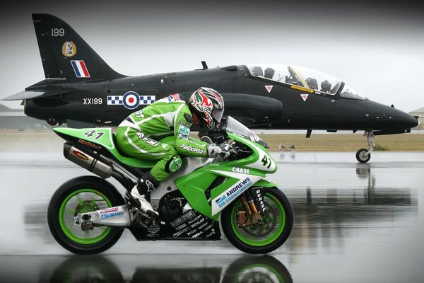 Challenger between airplane and motorcycle