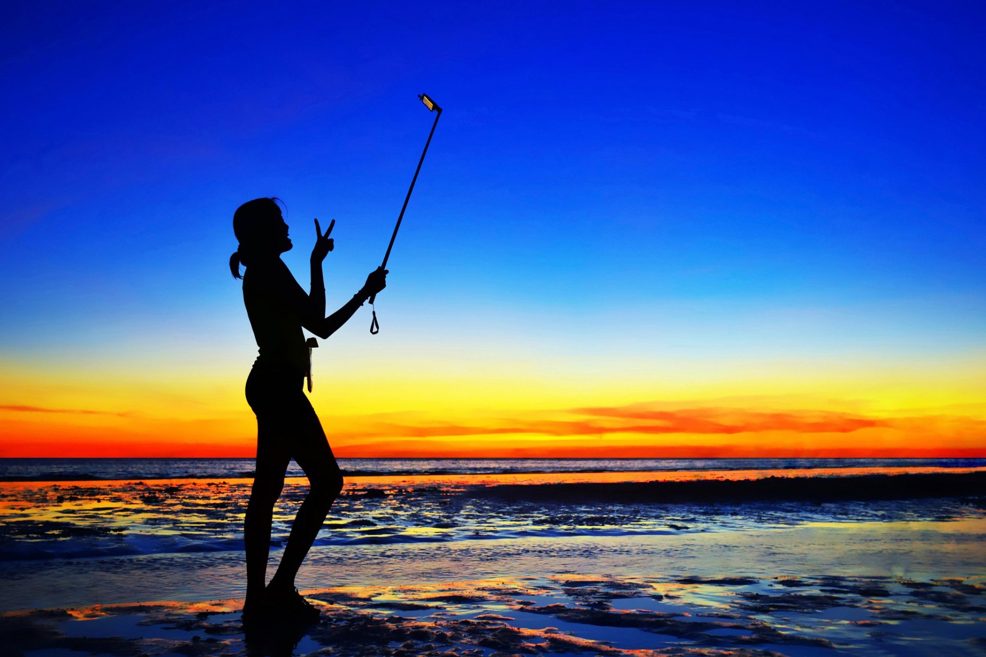 elfie mare spiaggia silhouette tramonto